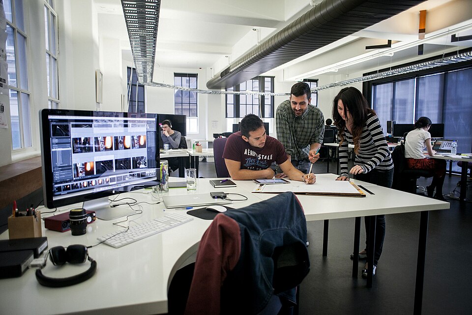 Video production companies Singapore planning a commercial video project